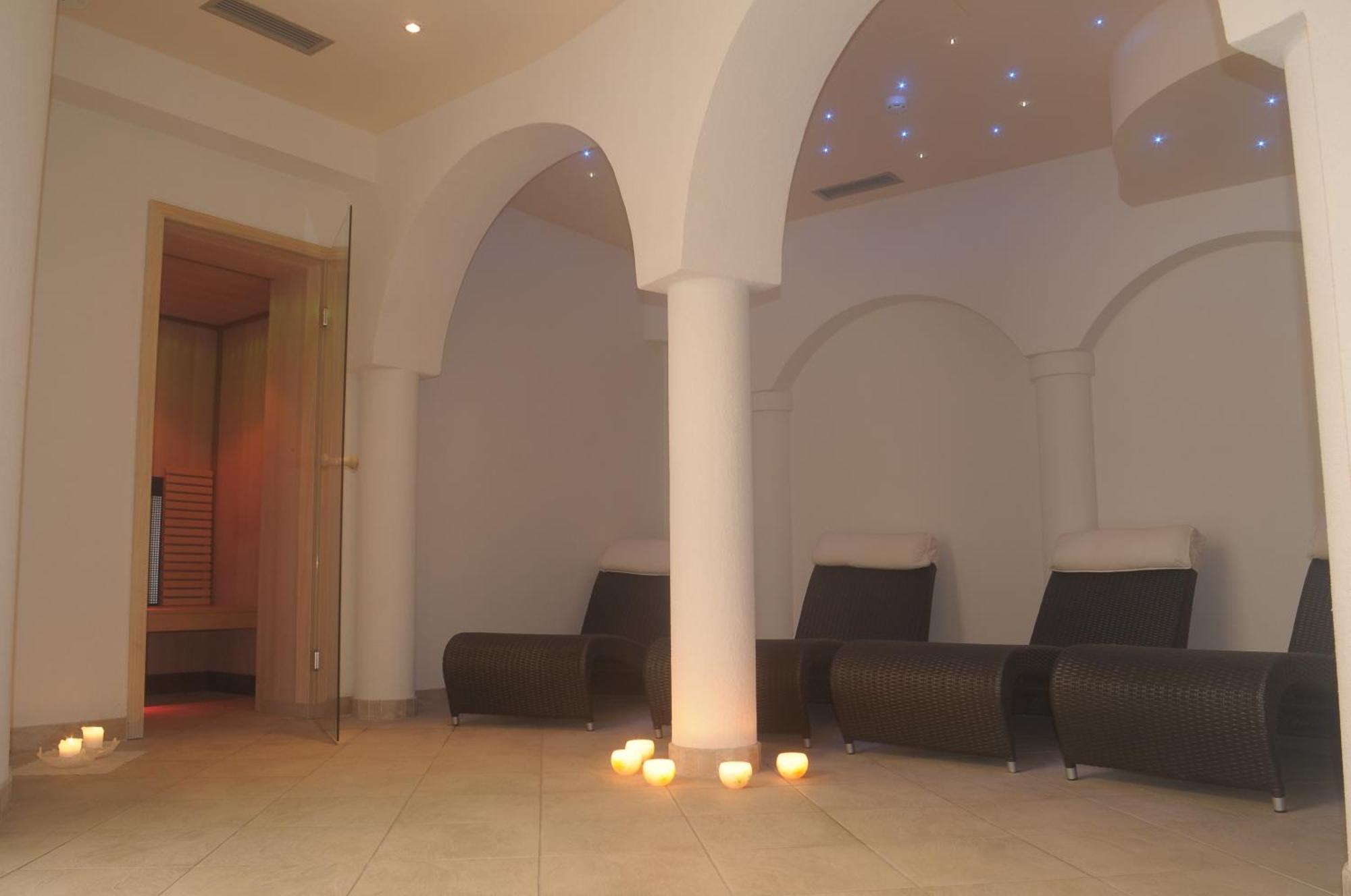 Hotel Bellaria Levico Terme Exterior foto